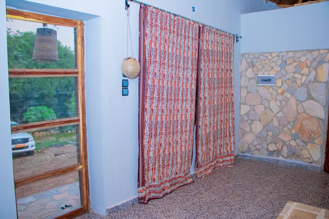 bungalow_porte_exterieure-min