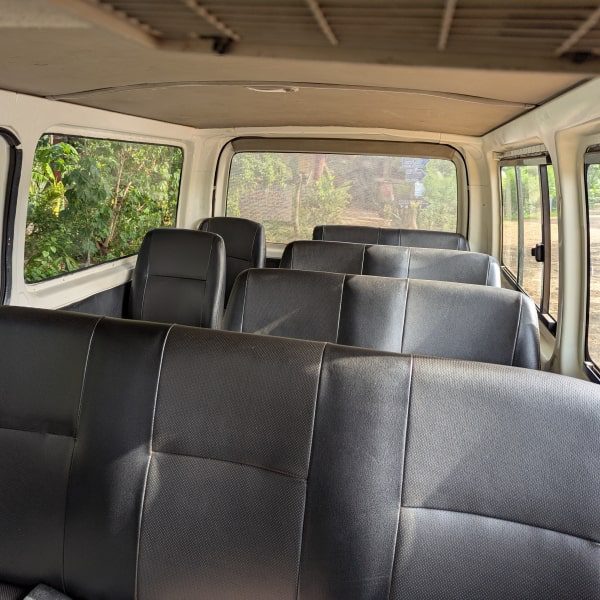 minibus_interieur-min