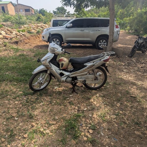 scooter_gauche-min